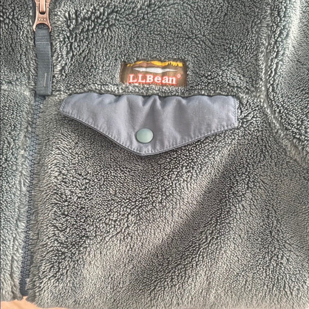 Women's L.L.Bean Hi-Pile Fleece Jacket - Picture 5 of 6
